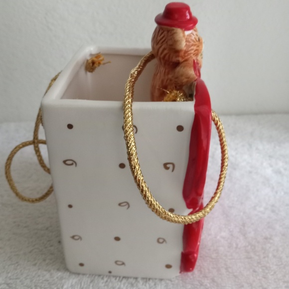 Vintage Ceramic Gift Bag Box W  Bear & Hearts w Sayings Valentine Day  AS IS - Picture 4 of 11